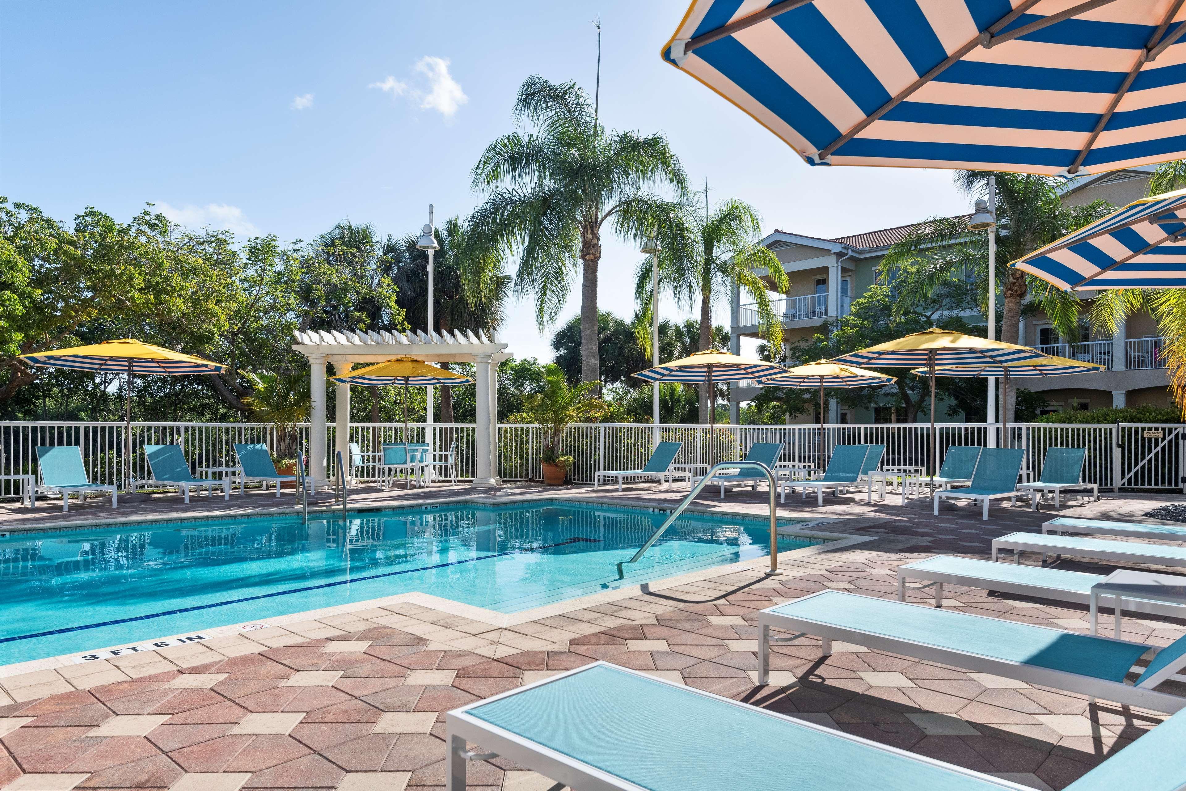 Doubletree Suites By Hilton Naples Naples Park Luaran gambar