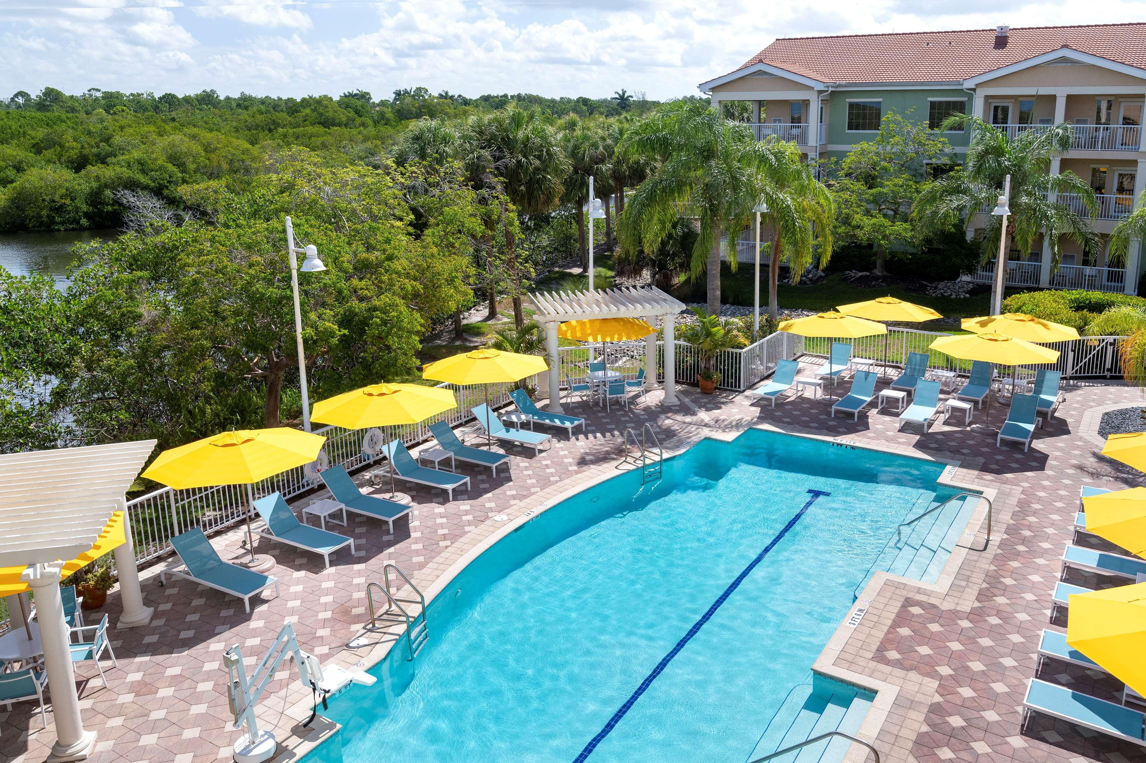 Doubletree Suites By Hilton Naples Naples Park Luaran gambar