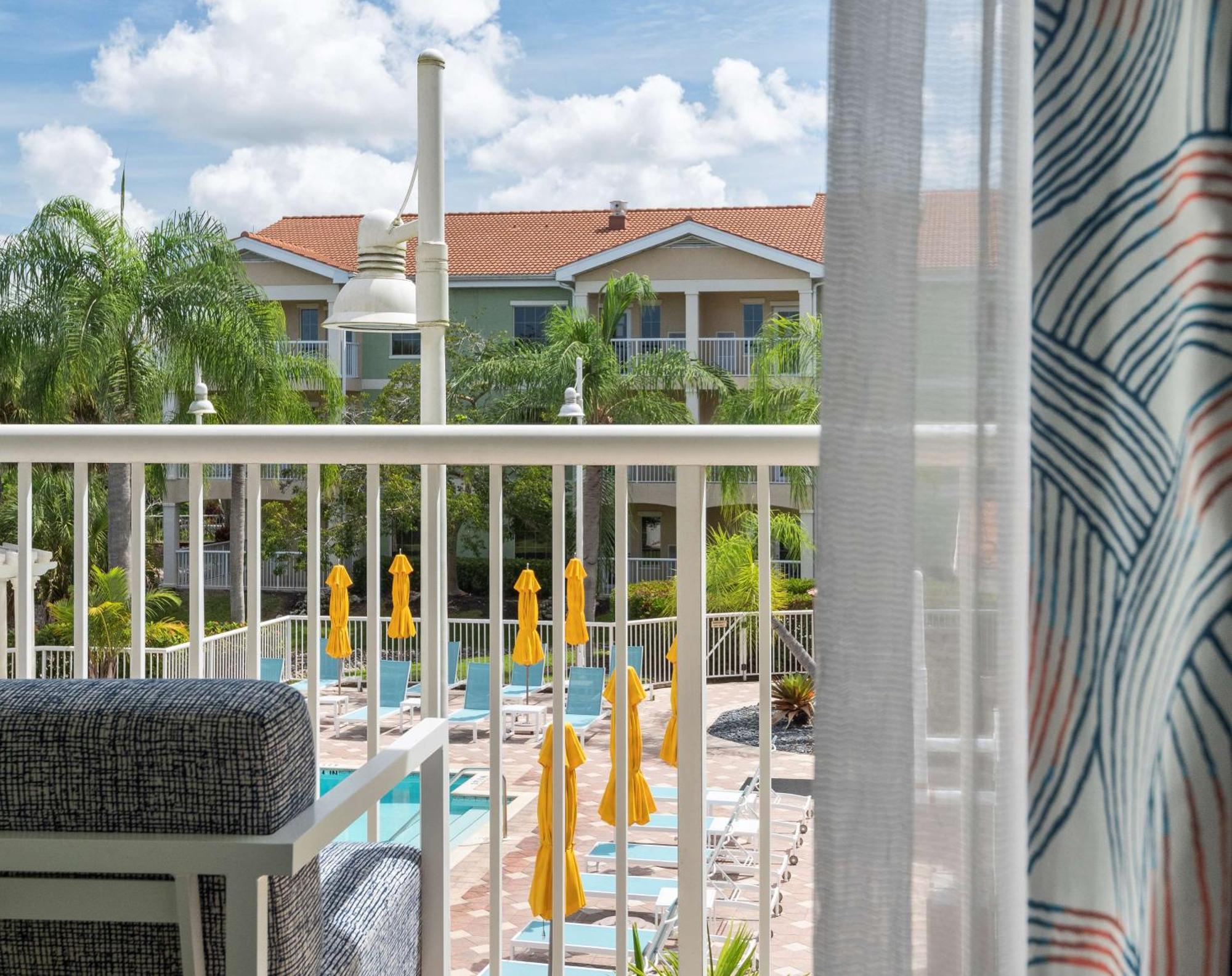Doubletree Suites By Hilton Naples Naples Park Luaran gambar