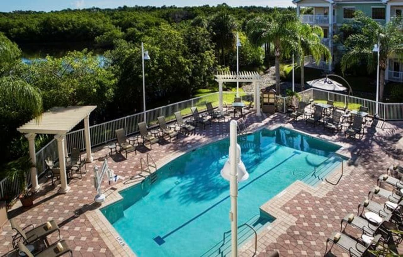 Doubletree Suites By Hilton Naples Naples Park Luaran gambar